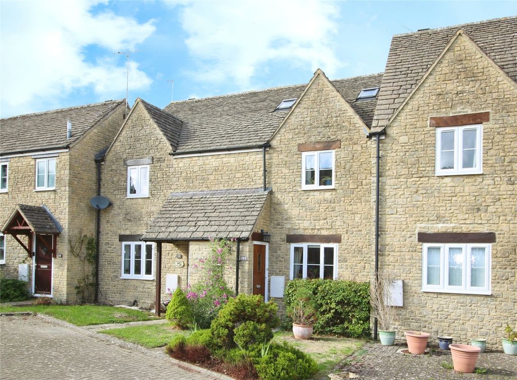 Property photo 1 of 9 Picture No. 05