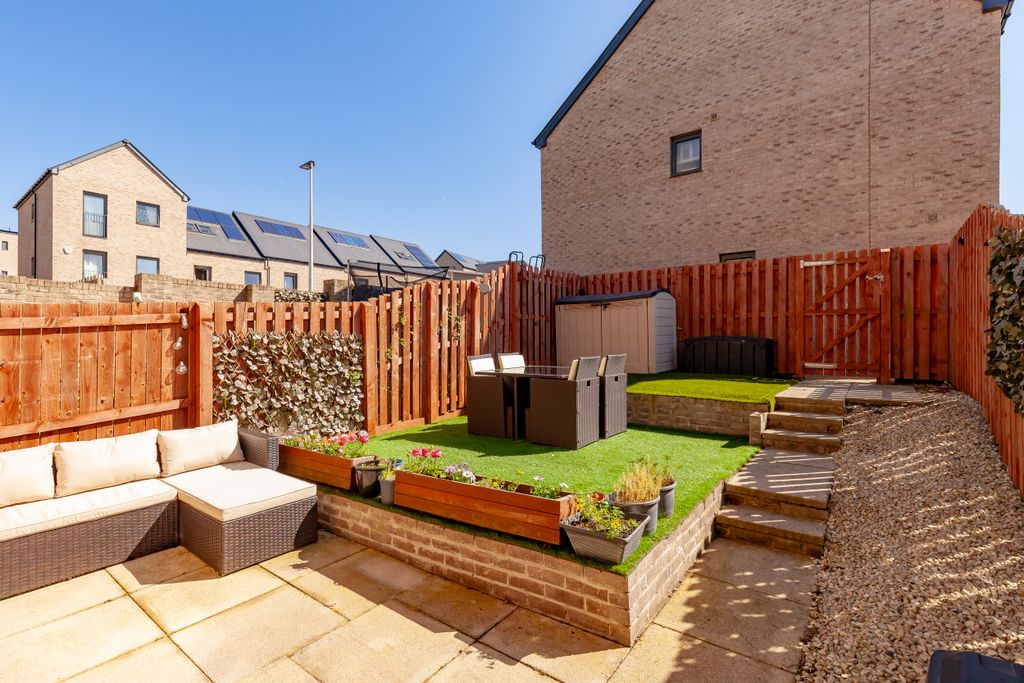 Additional image 20 of 3 bed terraced house for sale7 Broomview Path, Edinburgh EH11
