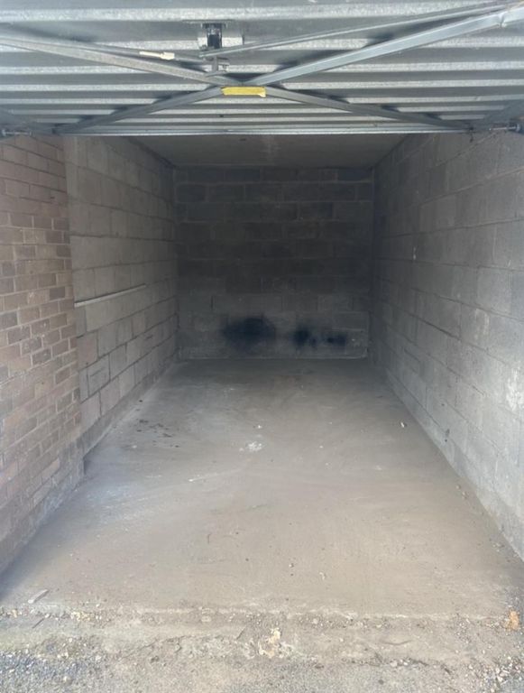 Property photo 2 of 3 Img-0779.Jpg