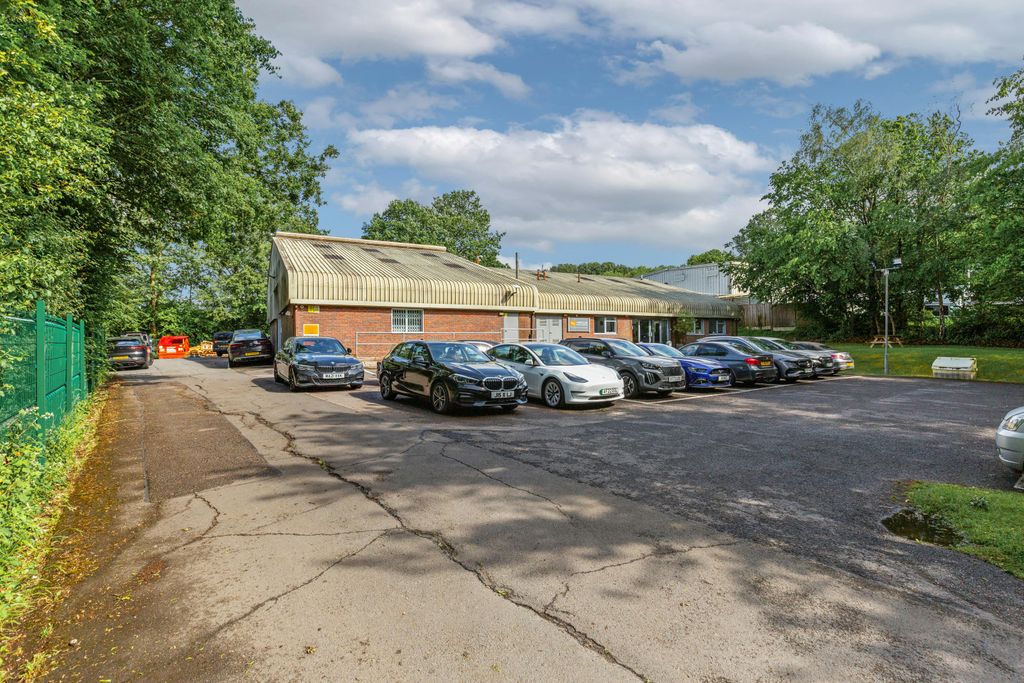Property photo 1 of 8 Gateway, Langhurst Wood Road - Externals-6.Jpg