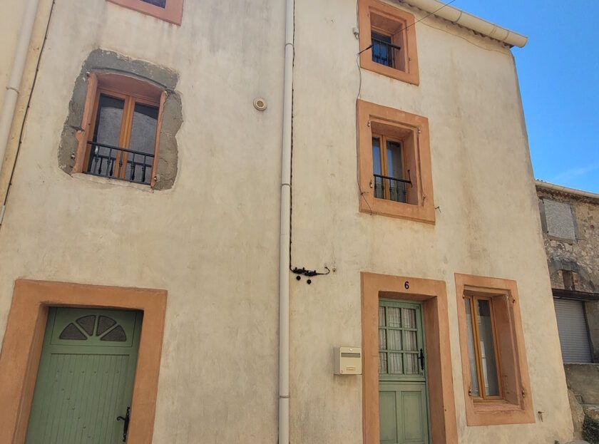 Property photo 1 of 23