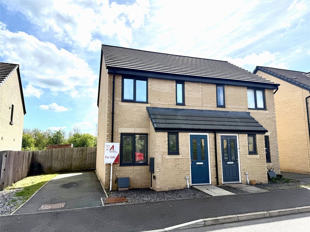 Property photo 1 of 16 Picture No. 05