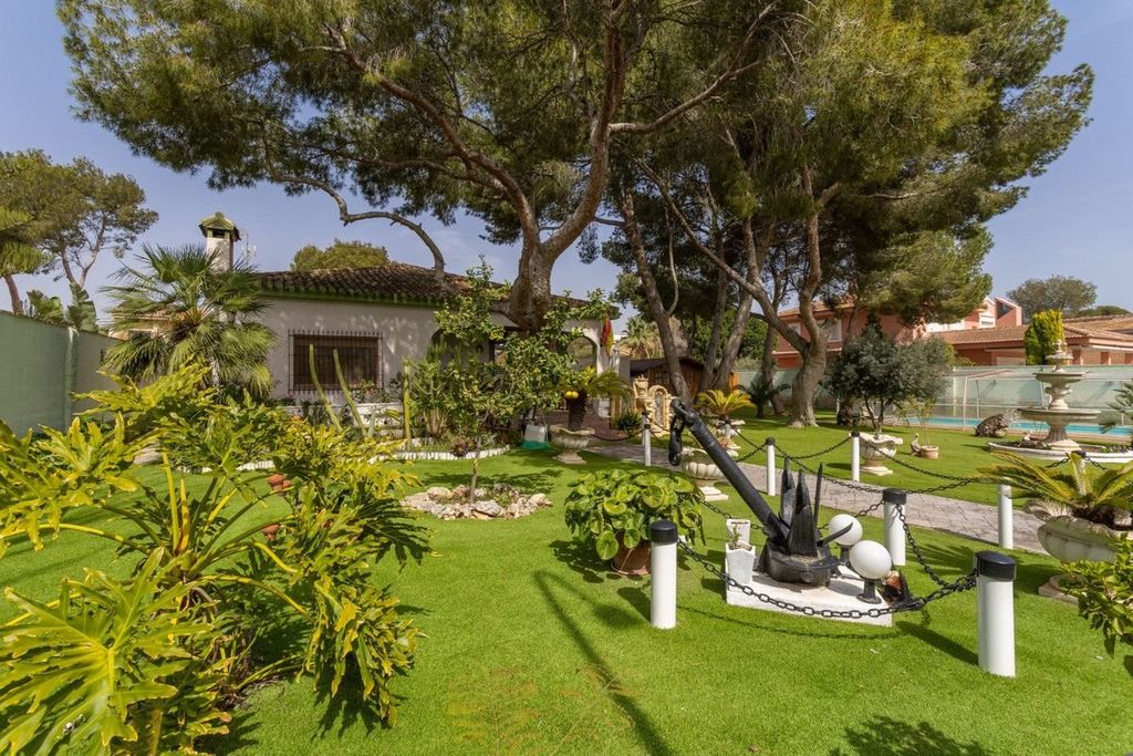 Property photo 3 of 48