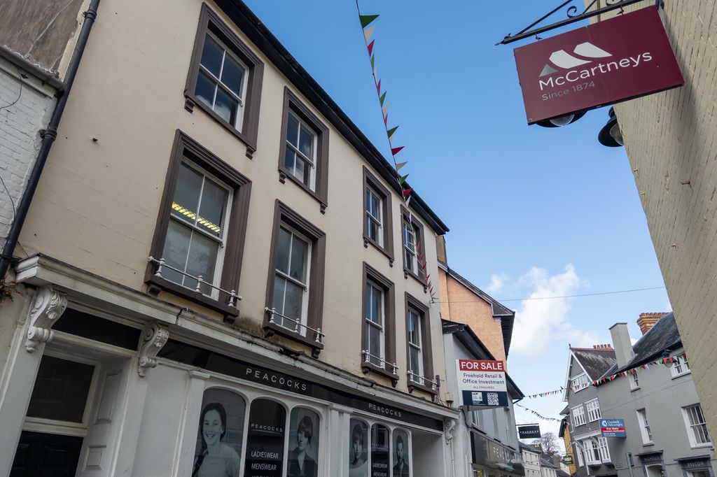 Property photo 3 of 29