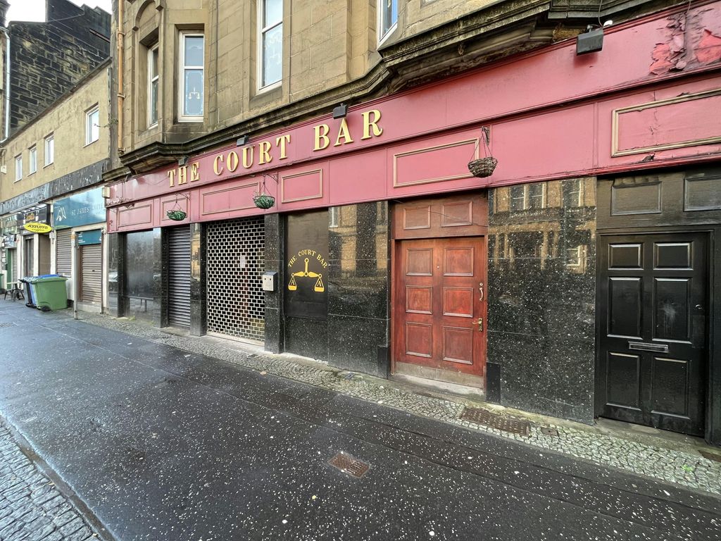 Property photo 2 of 8 The Court Bar