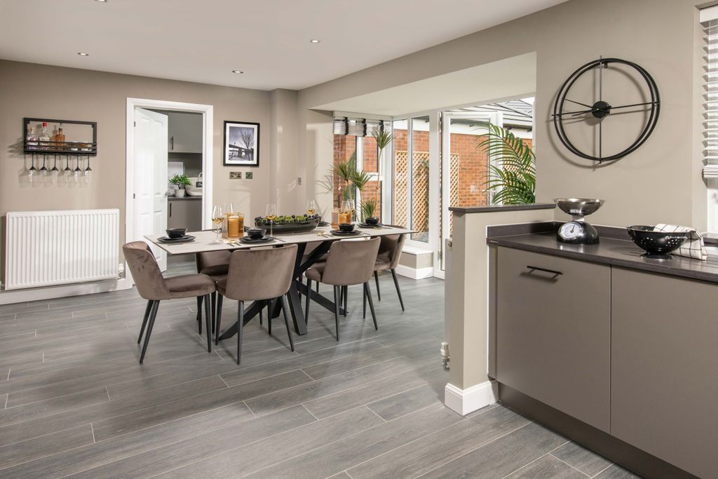 Property photo 3 of 10 Holden Kitchen