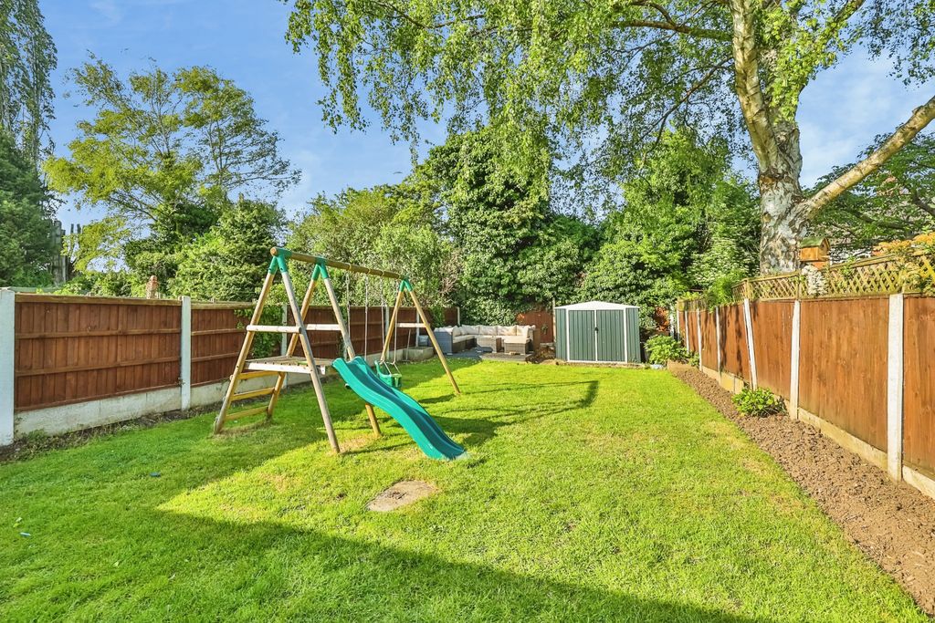 Property photo 3 of 15