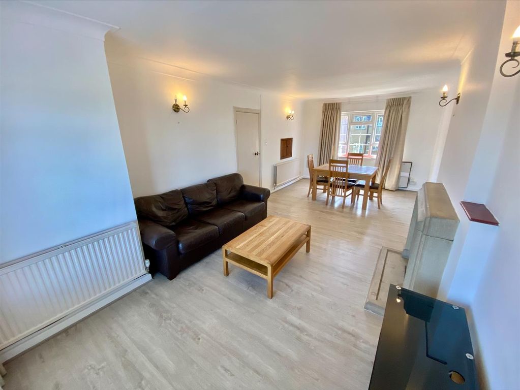 Property photo 2 of 10 Lounge-Diner