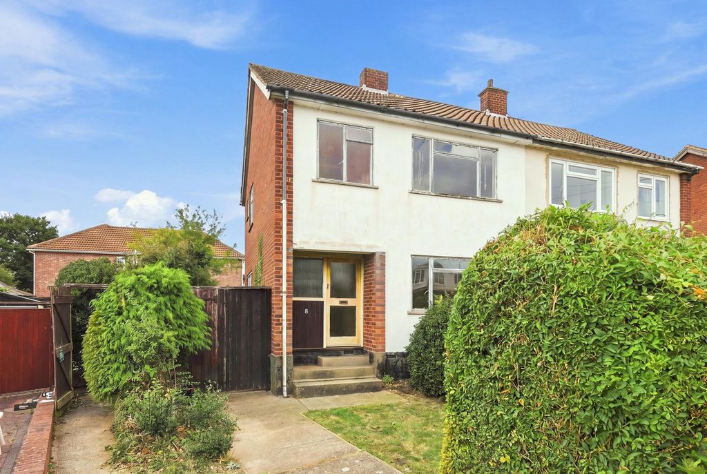 Property photo 1 of 19