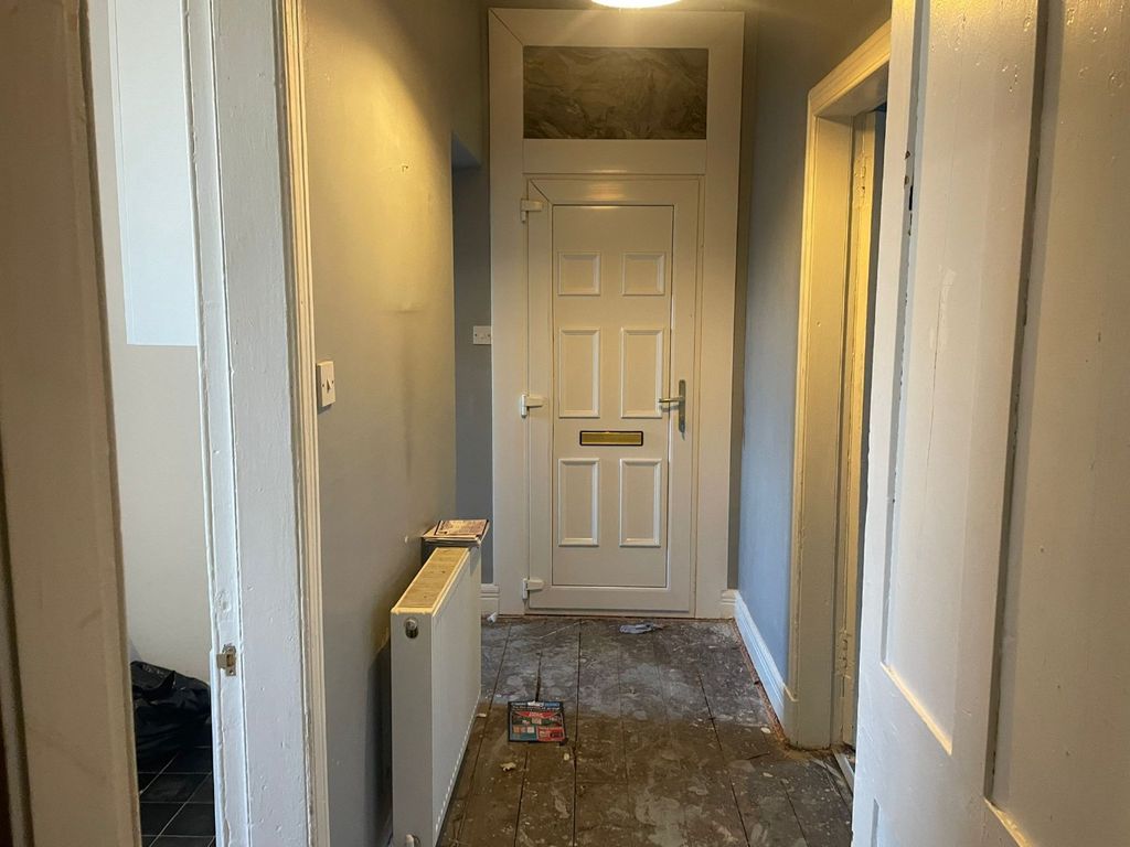 Property photo 2 of 4