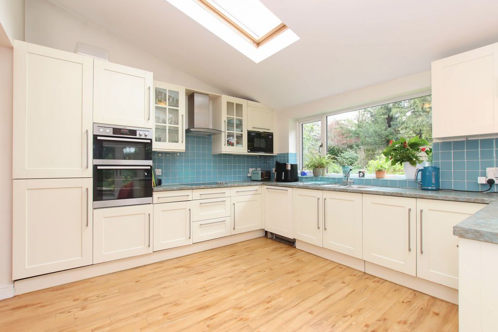 Property photo 3 of 27 Photo 22