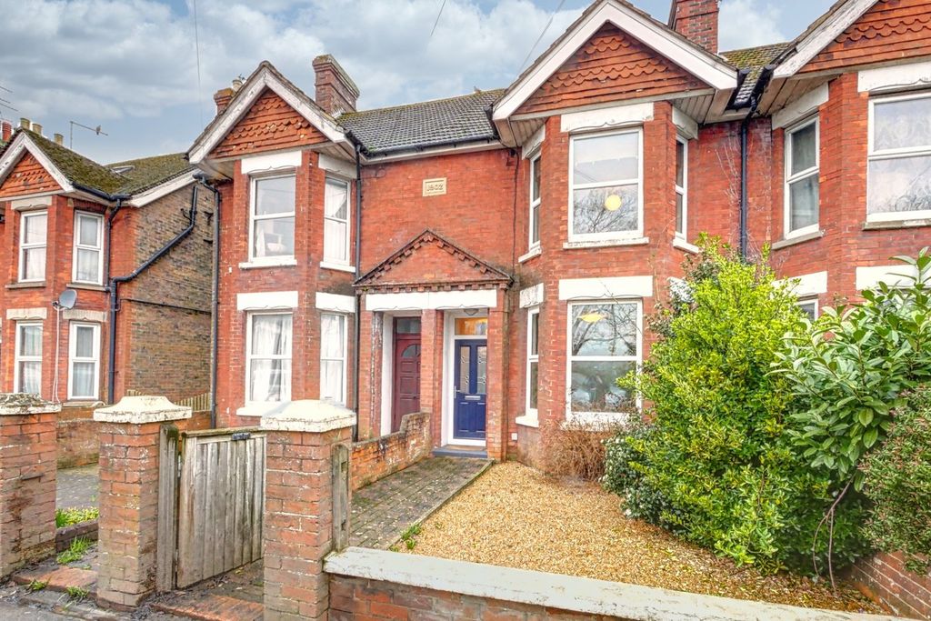 Property photo 1 of 24