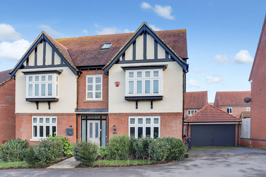 Property photo 1 of 19 Front Of Property