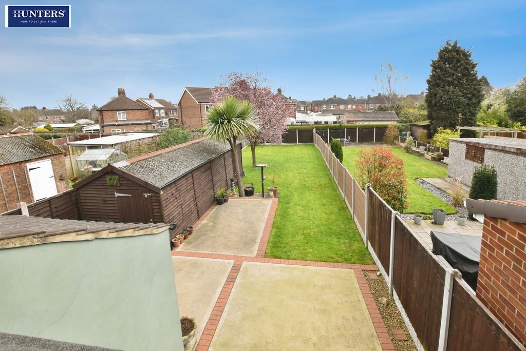 Property photo 3 of 24