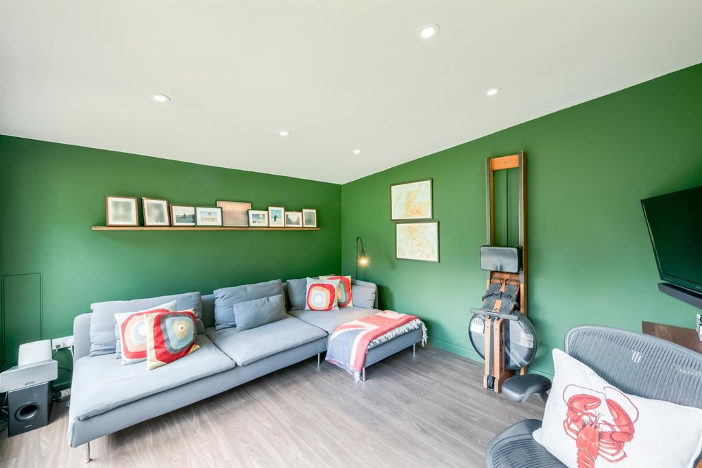Additional image 35 of 5 bed semi-detached house for saleEast Faerwood, Harviestoun Road, Dollar FK14