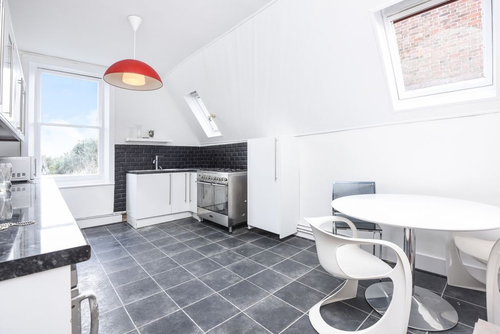 Property photo 1 of 7 243865 (4)c
