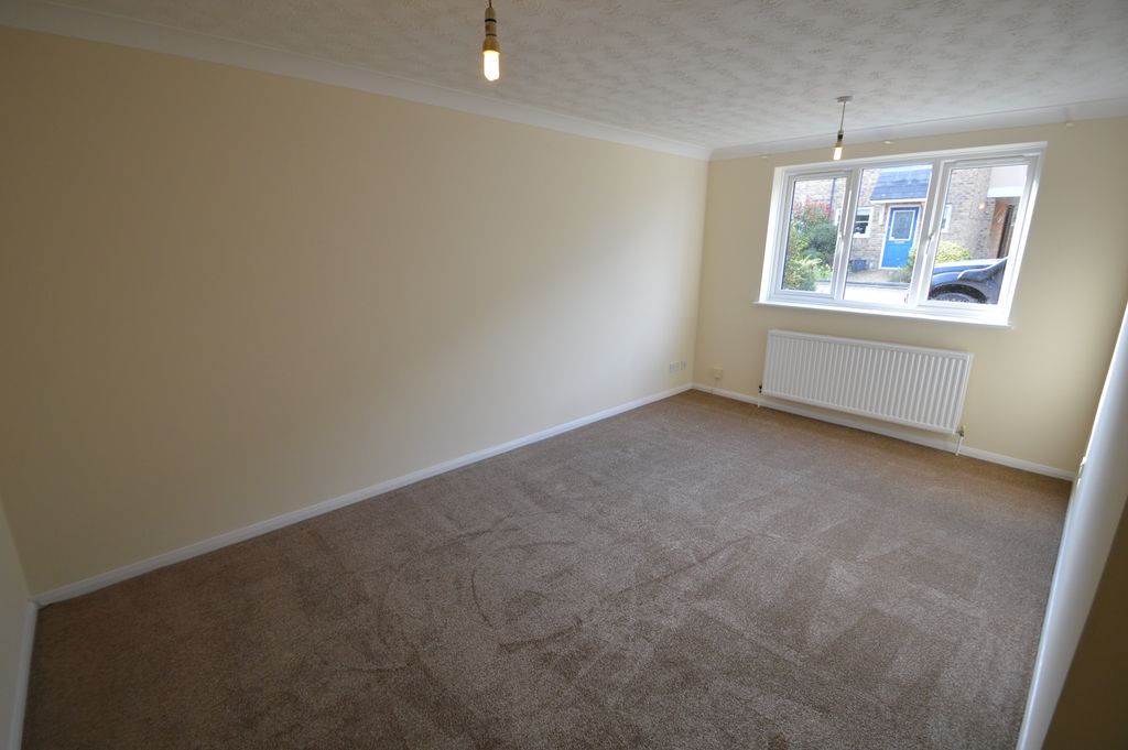Property photo 3 of 6