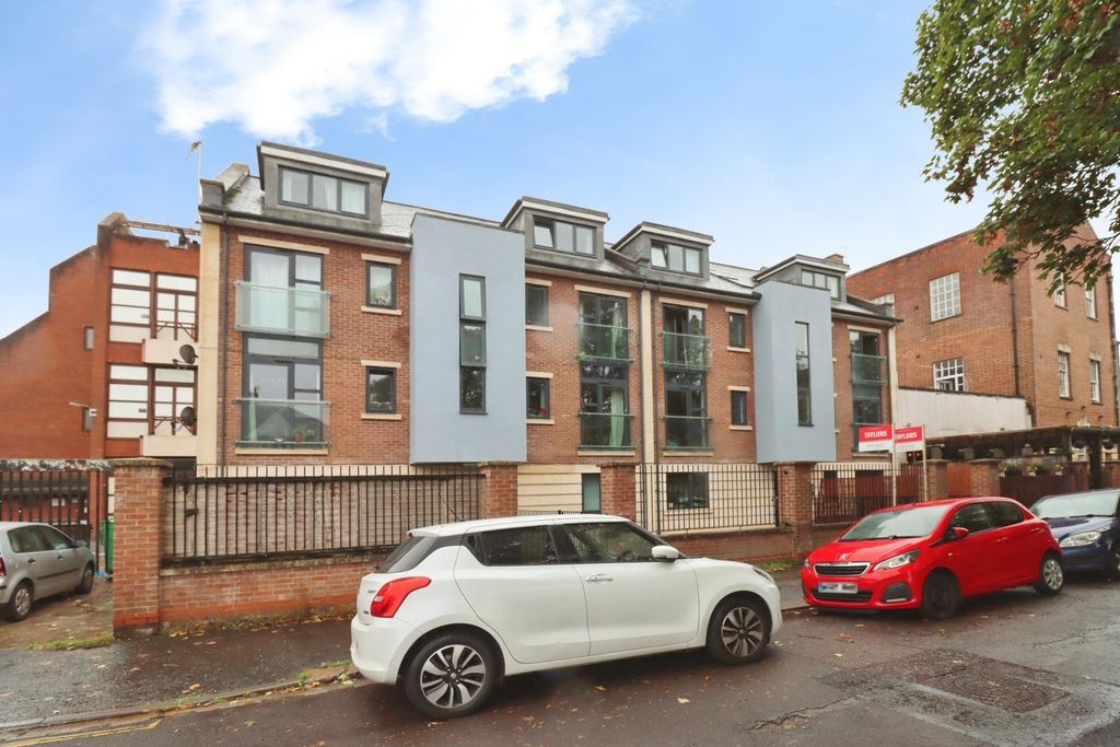 Property photo 1 of 10 Pbox-Img.Jpg