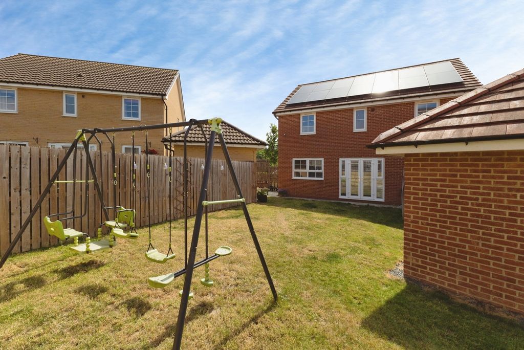 Property photo 2 of 19 Pbox-Img.Jpg