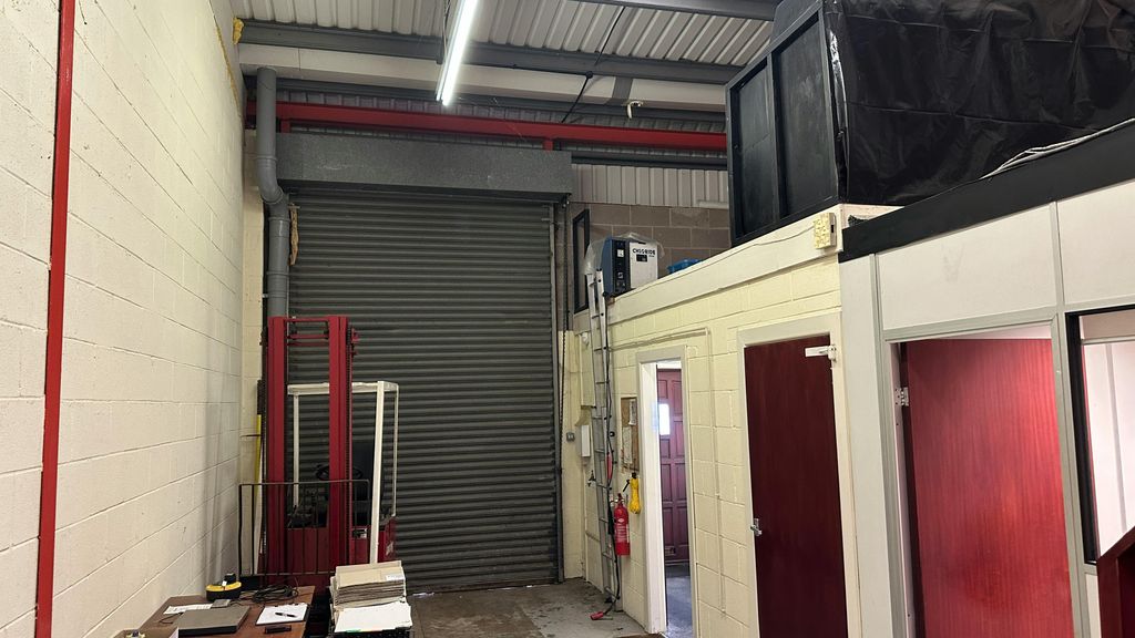 Property photo 2 of 11 Img_0420.Jpg