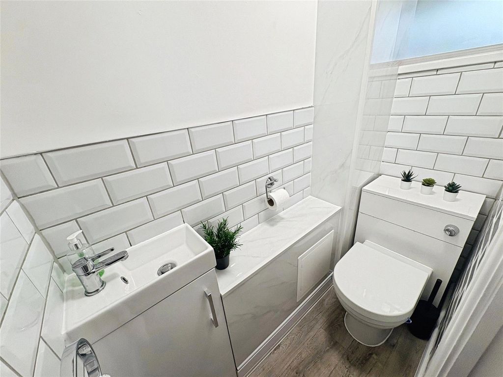 Property photo 3 of 14 Picture No. 41