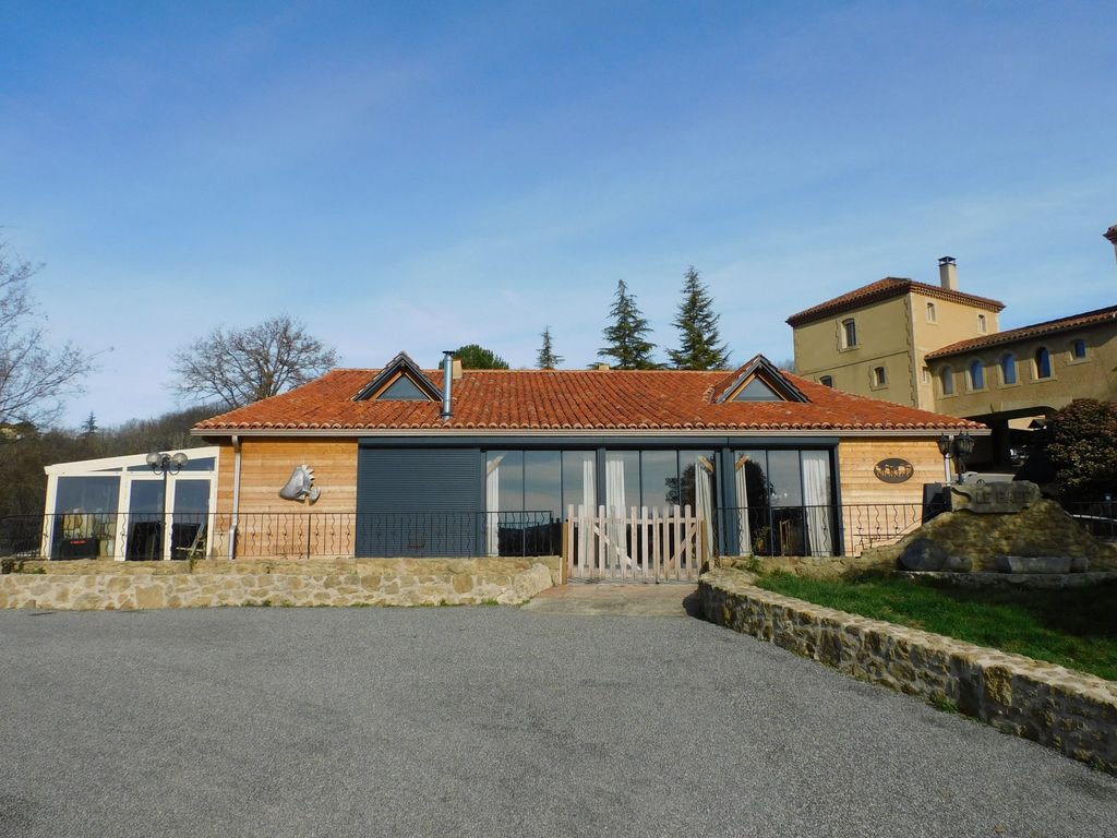 Property photo 3 of 37