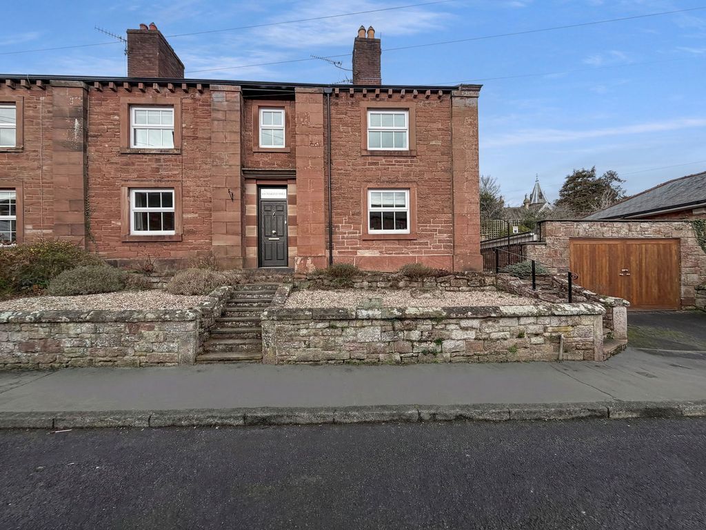 Property photo 1 of 40