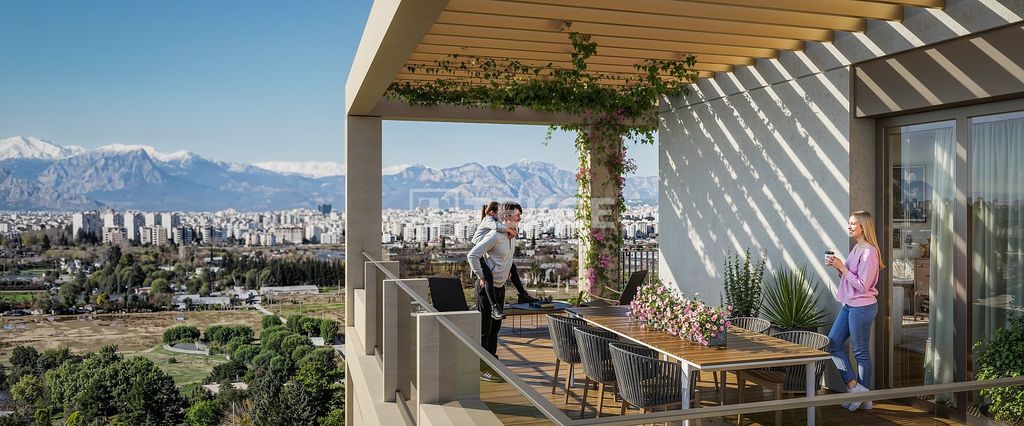 Property photo 2 of 44