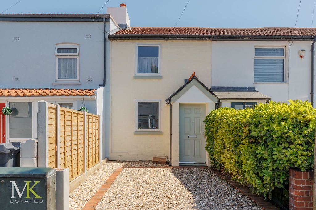 Property photo 1 of 15