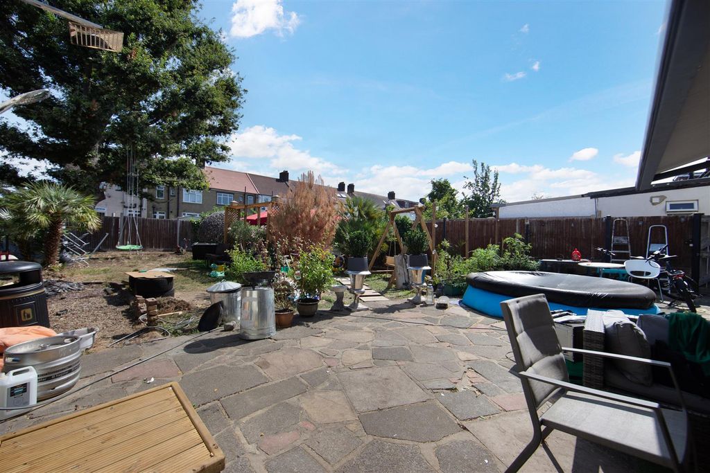 Property photo 2 of 12 Img_2735.Jpg
