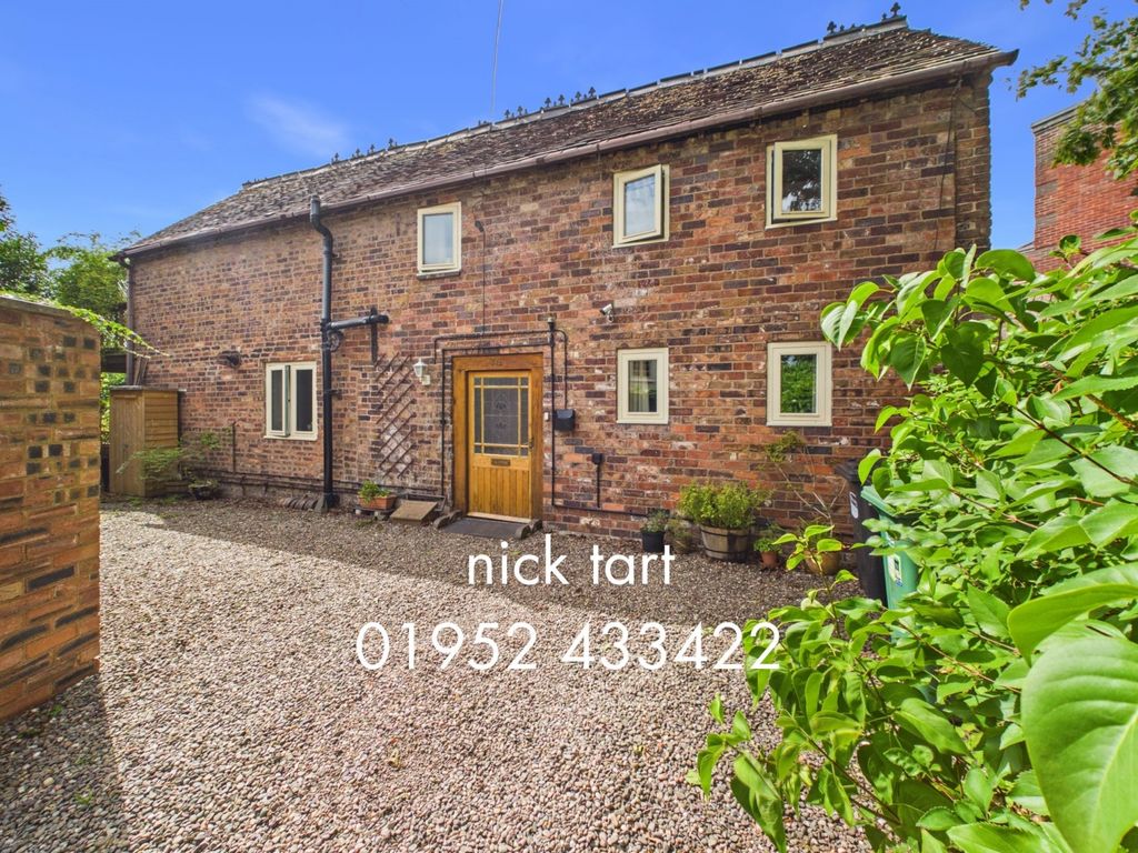 Property photo 1 of 22 Nick Tart 01952 433422 (3)