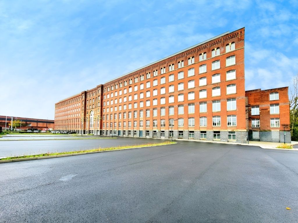 Property photo 1 of 15 Picture No. 32