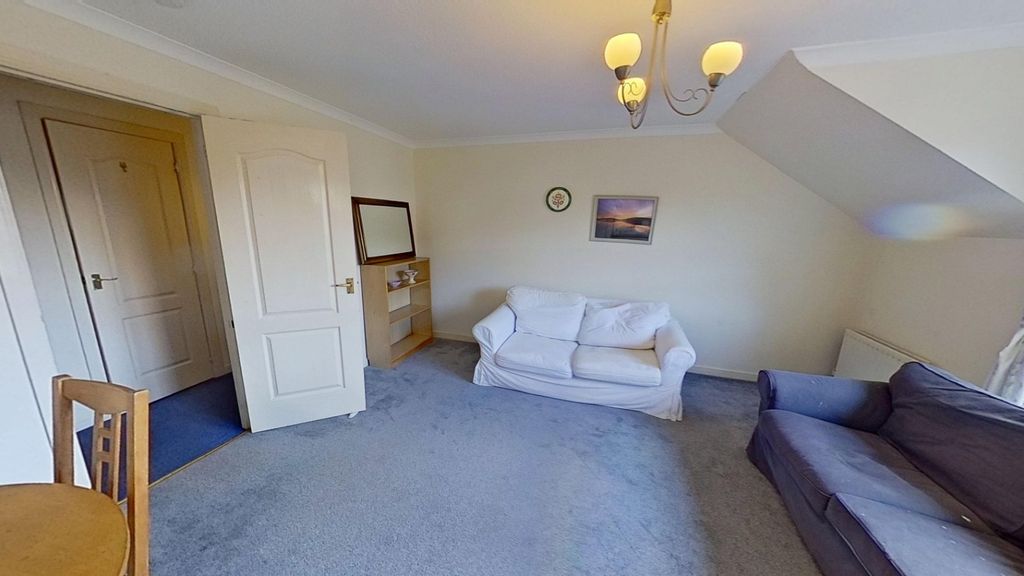 Property photo 2 of 9 Photo 2