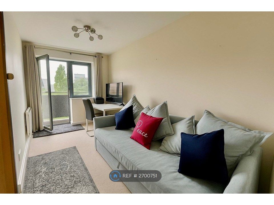 Property photo 3 of 9