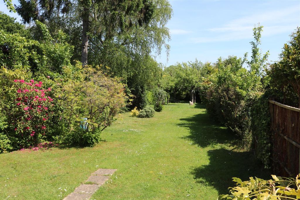 Property photo 2 of 15 Img_5936.Jpg