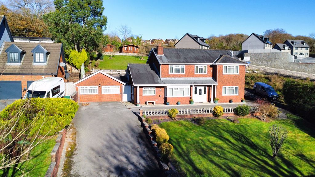 Property photo 1 of 55 Photo 53