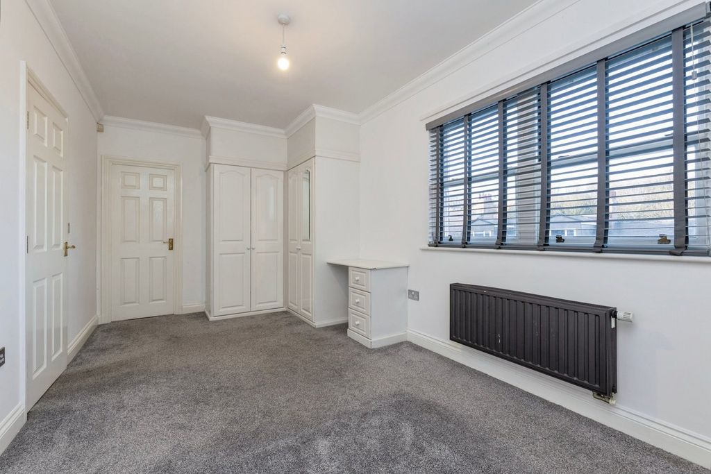 Additional image 6 of 4 bed town house for saleCrossgate Peth, Durham DH1