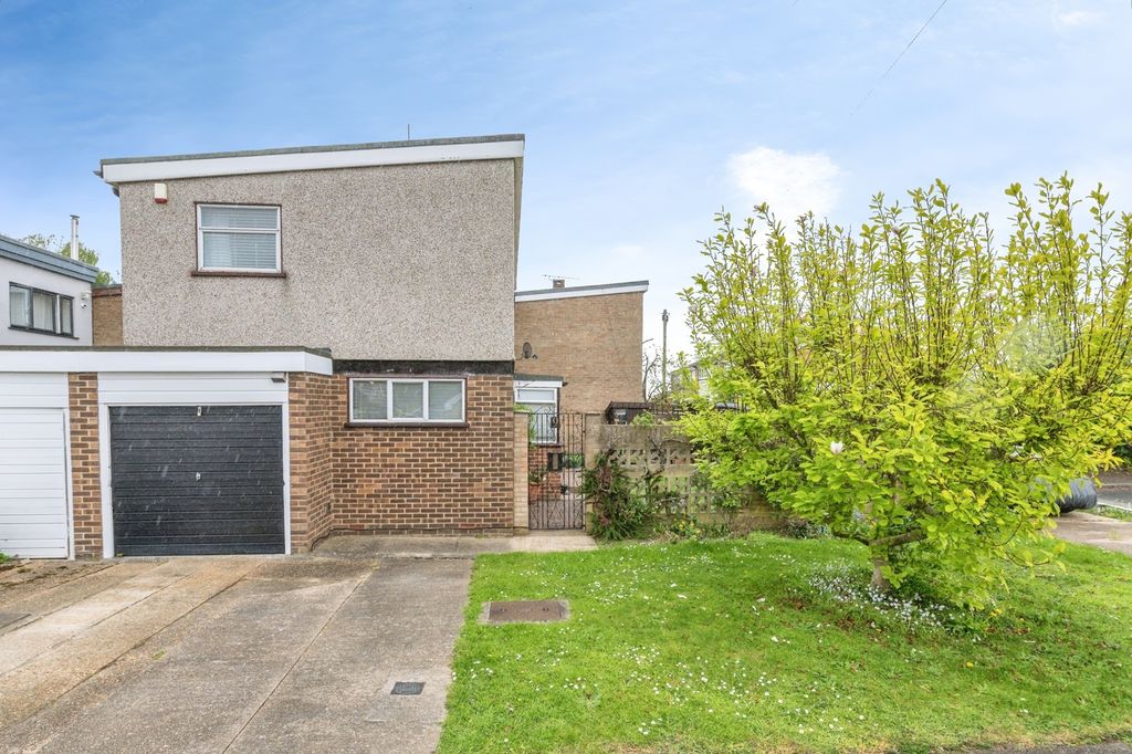 Property photo 1 of 16 Pbox-Img.Jpg