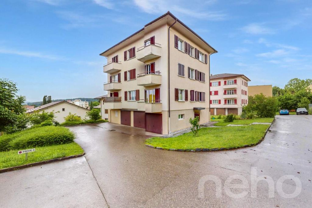 Property photo 3 of 13