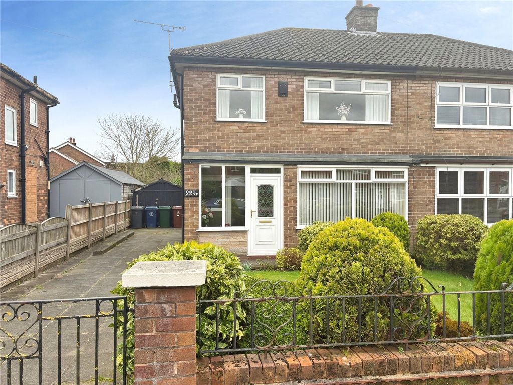 Property photo 1 of 10 Main Photo