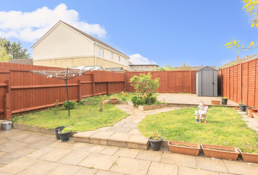 Property photo 3 of 19 Picture 3