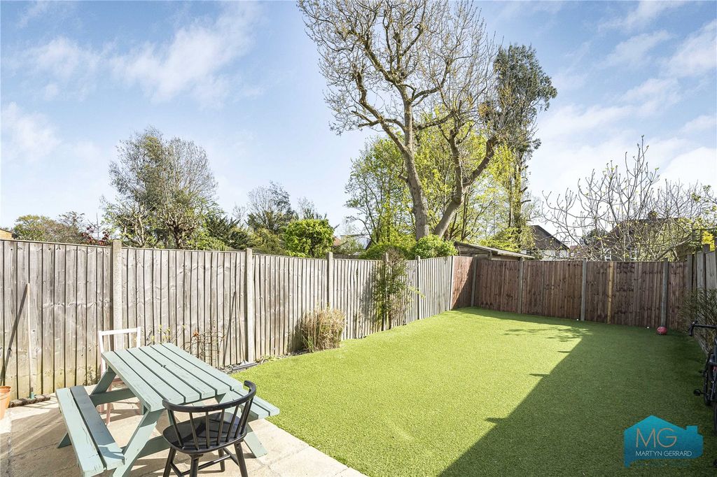 Property photo 3 of 27 Picture No. 09