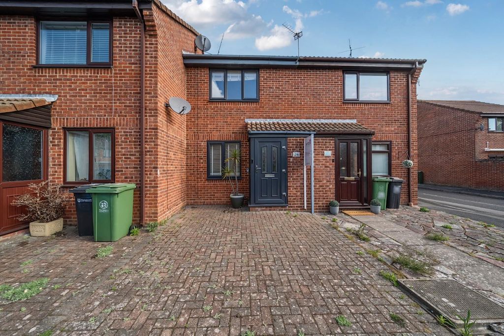 Property photo 1 of 14 22-681B1d5d27ce5-1286480-Arw-22-1.Jpg