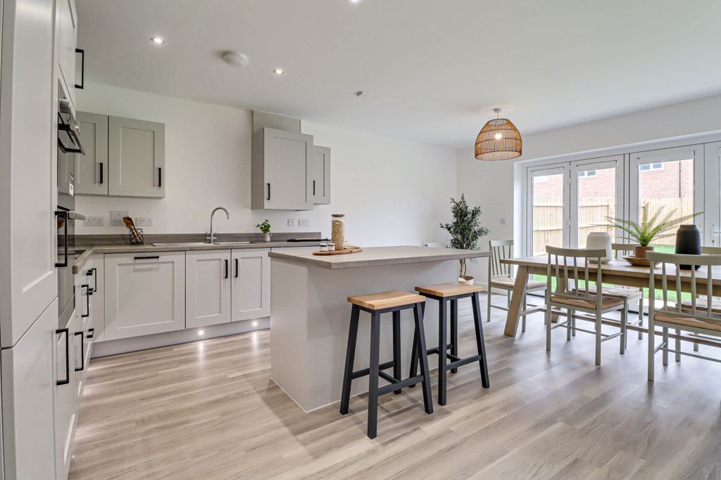 Property photo 3 of 15 The Daly Kitchen/Diner