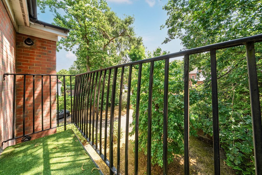 Property photo 2 of 14 1480634-5-6A58d95...