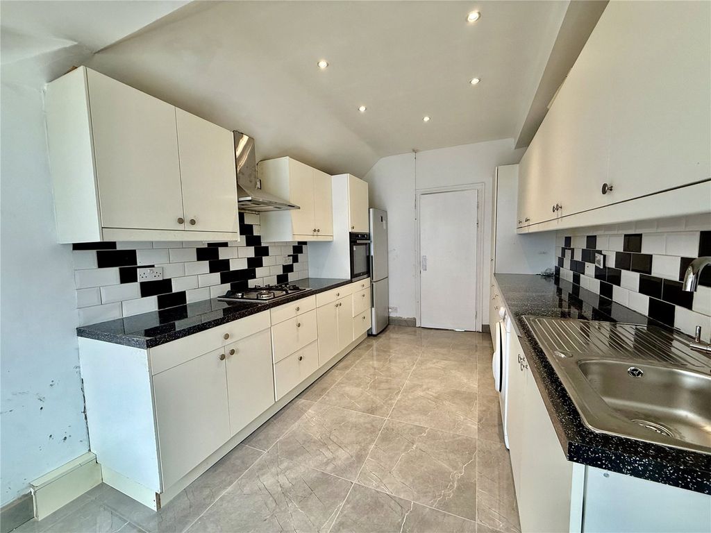 Property photo 3 of 7 Picture No. 02