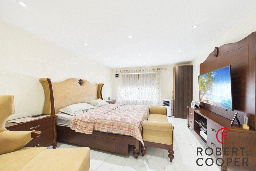 Property photo 3 of 22 Picture No. 33
