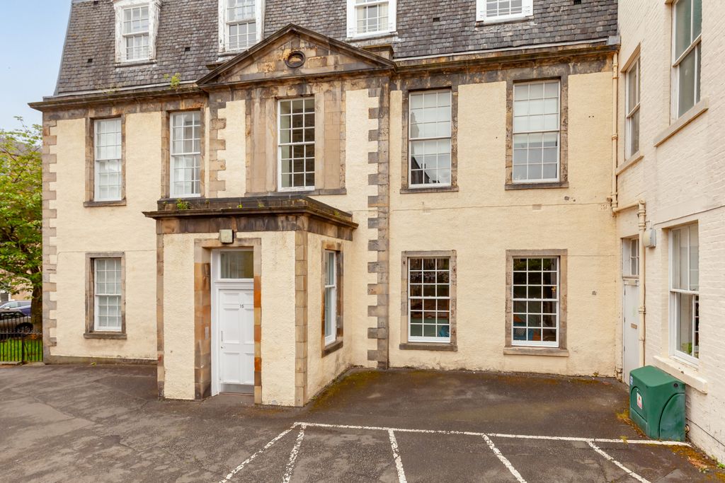 Property photo 2 of 16 78986 Orwell-002
