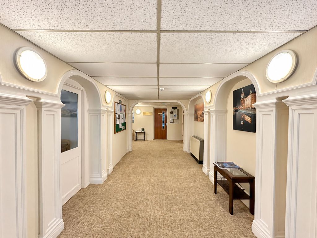 Property photo 3 of 16 Hallway