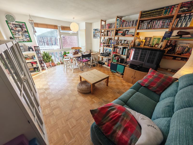 Property photo 3 of 10 Photo 9